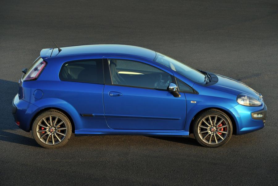  Fiat Punto Evo 2010 года  (фото 14 из 70)